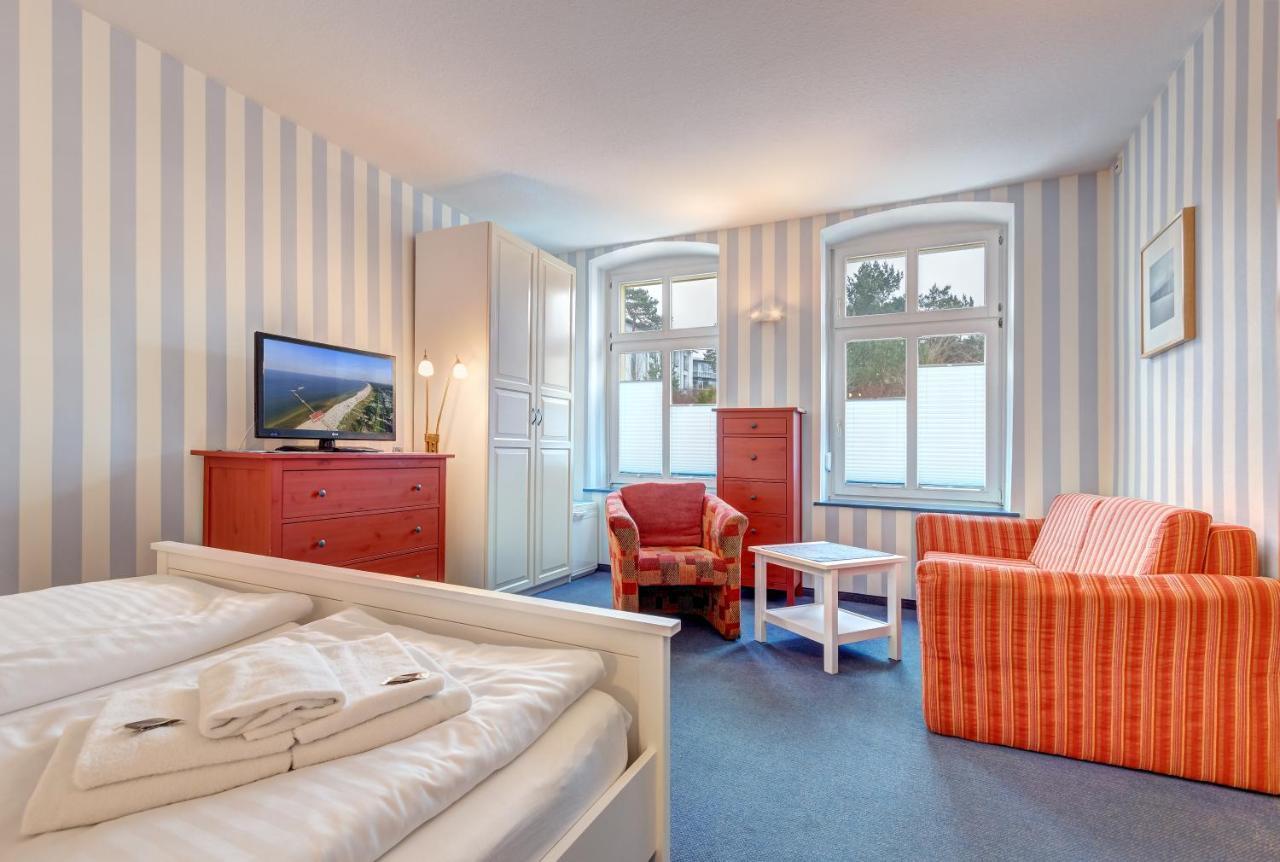 Hotel Villa Seeschloesschen Heringsdorf  Buitenkant foto