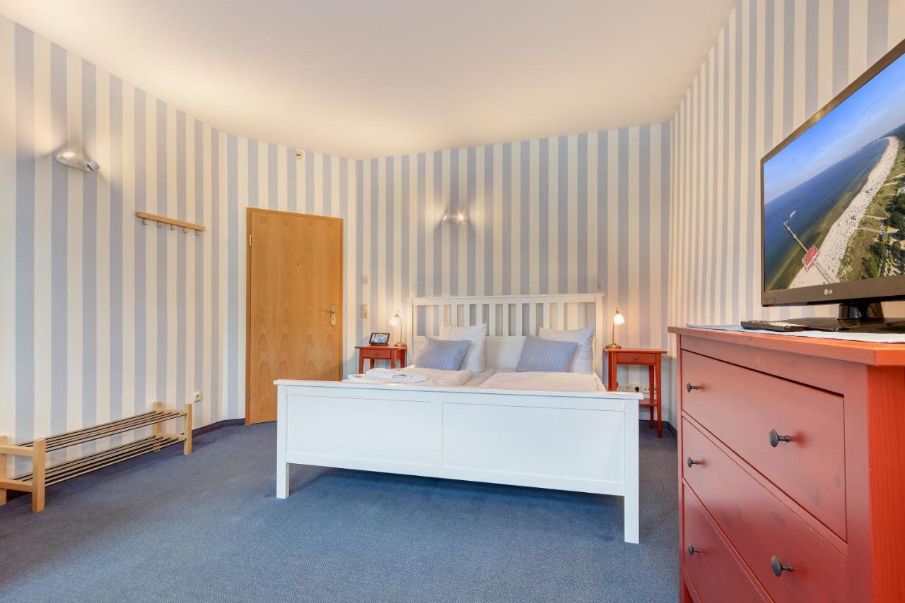 Hotel Villa Seeschloesschen Heringsdorf  Buitenkant foto